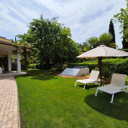 Park Residence Il Gabbiano Moniga del Garda Eksteriør billede