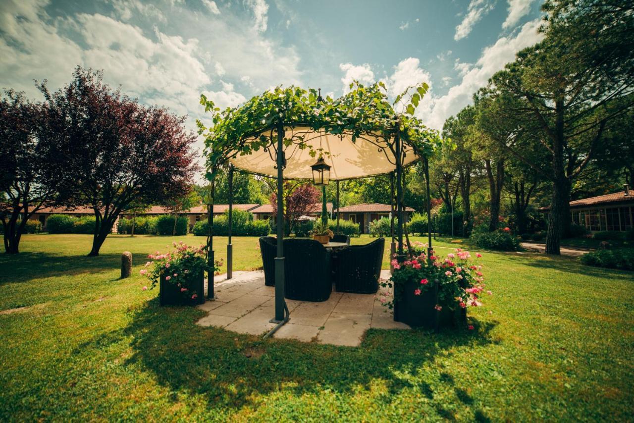 Park Residence Il Gabbiano Moniga del Garda Eksteriør billede