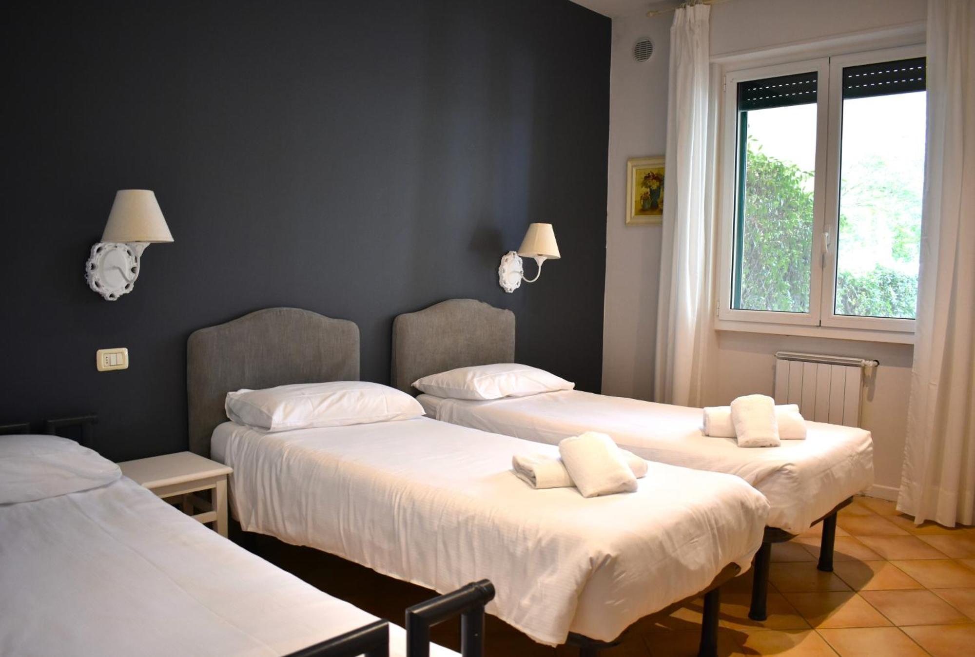 Park Residence Il Gabbiano Moniga del Garda Eksteriør billede