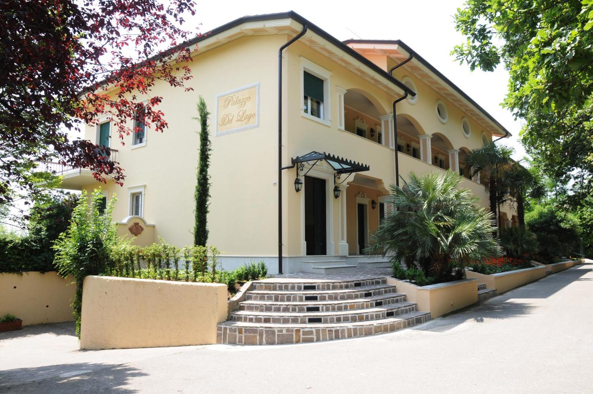 Park Residence Il Gabbiano Moniga del Garda Eksteriør billede